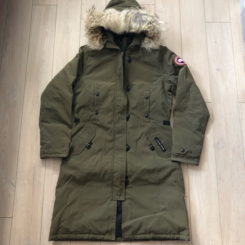 Authentic Canada Goose Arctic Program Long Goose Down Jacket in Military Green S